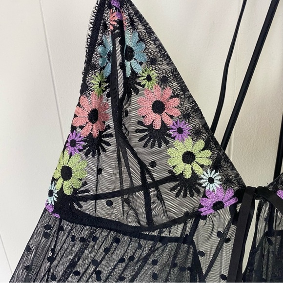 Savage Fenty Free Spirit Floral Embroidery Night Slip Women’s 1X Black Strappy - Picture 6 of 16